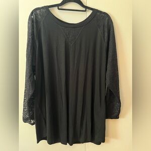 Torrid Black Lace Sleeve Top size 3